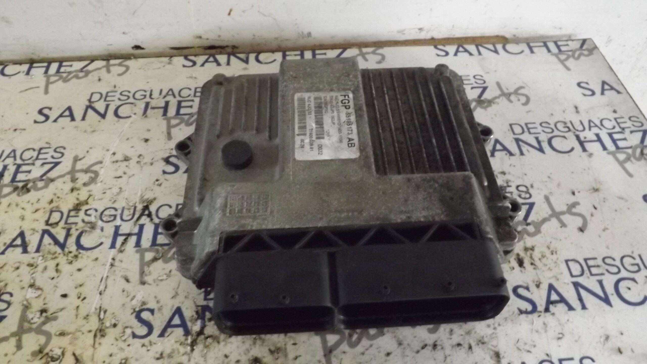 CENTRALITA MOTOR UCE SUZUKI SWIFT BERLINA (MZ) *