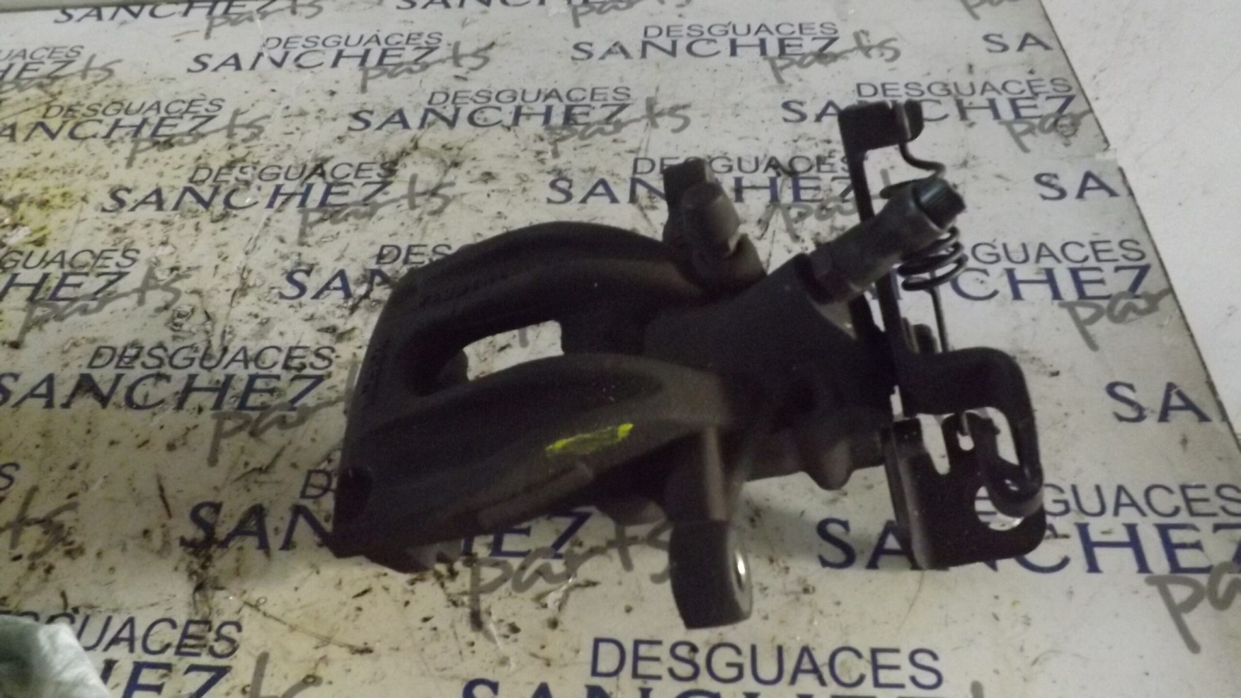 PINZA DE FRENO TRASERA IZQUIERDA FORD MONDEO BERLINA (GE) *