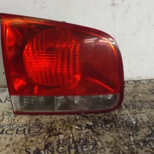PILOTO TRASERO IZQUIERDO VOLKSWAGEN TOUAREG (7LA) *