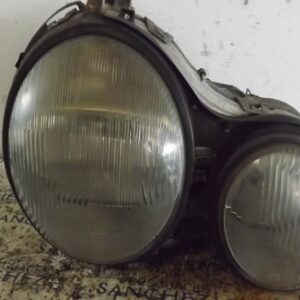 FARO DERECHO MERCEDES-BENZ BM SERIE 210 T-MODELO *