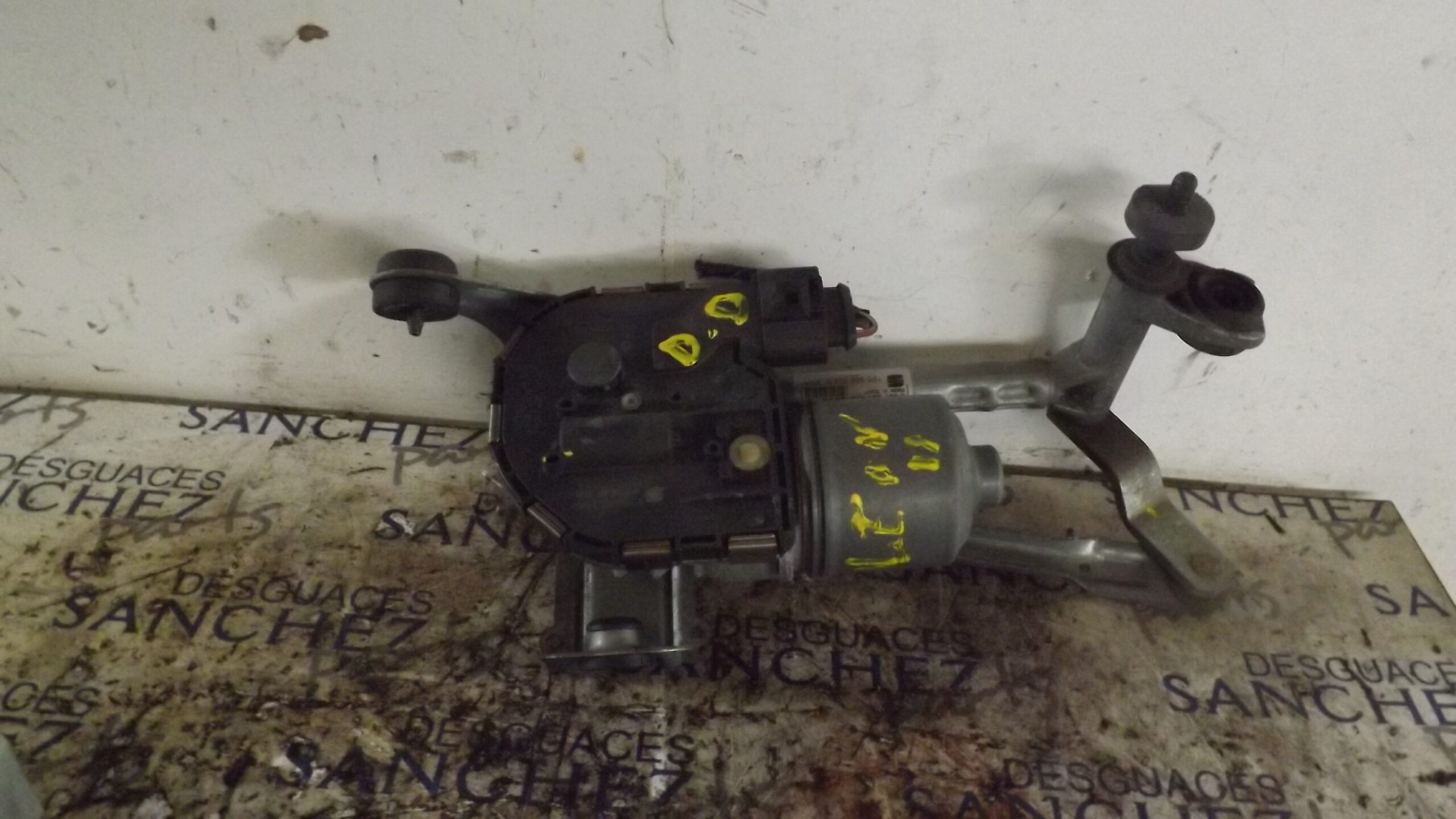 MOTOR LIMPIA DELANTERO SEAT LEON (1P1) *