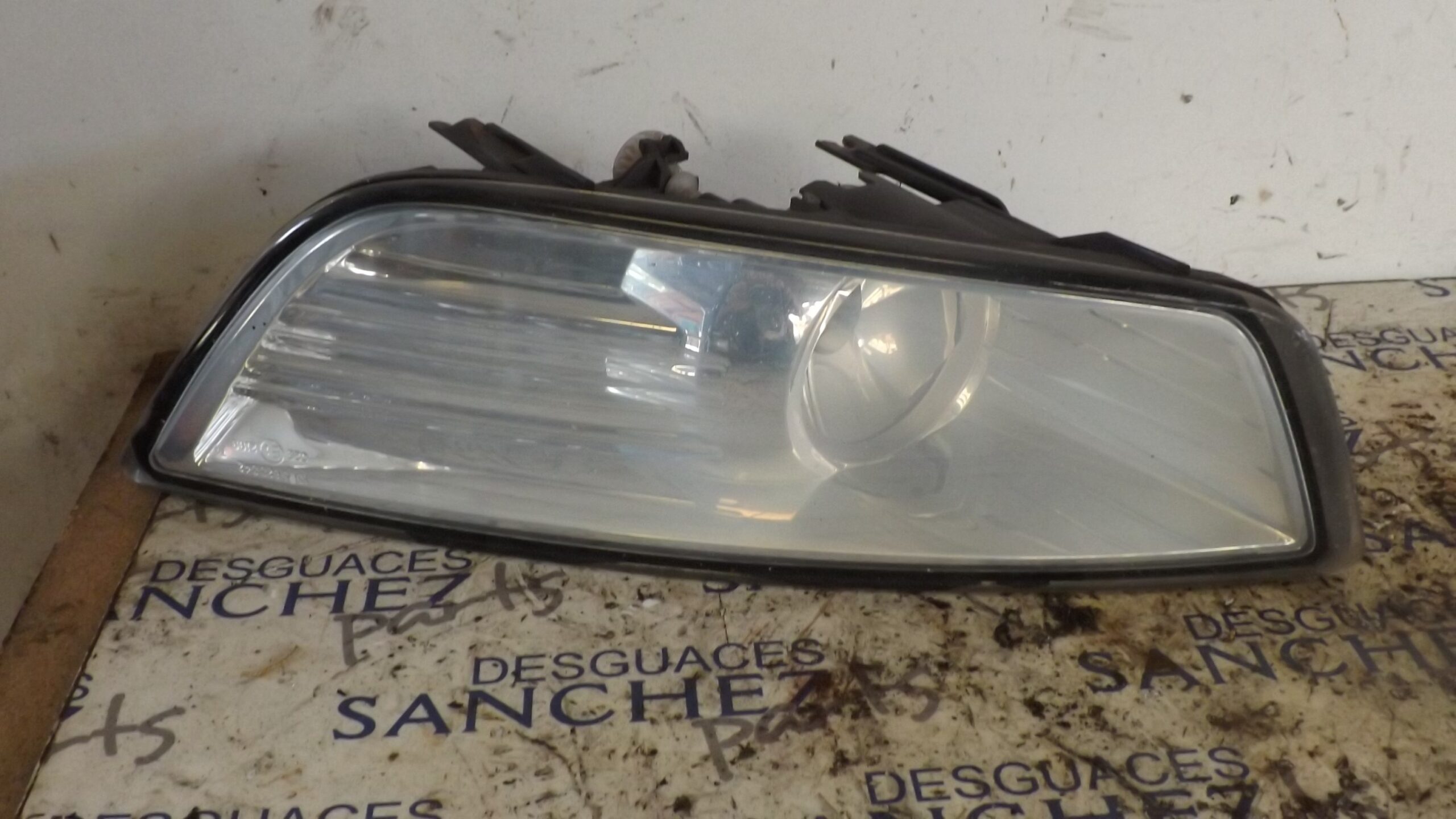FARO ANTINIEBLA IZQUIERDO FORD MONDEO BER. (CA2) *