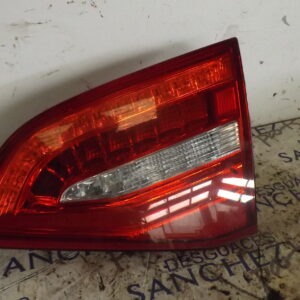 PILOTO TRASERO DERECHO INTERIOR AUDI A4 BER. (B8) *