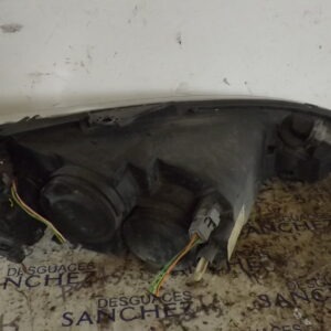 FARO DERECHO PEUGEOT 206 BERLINA *