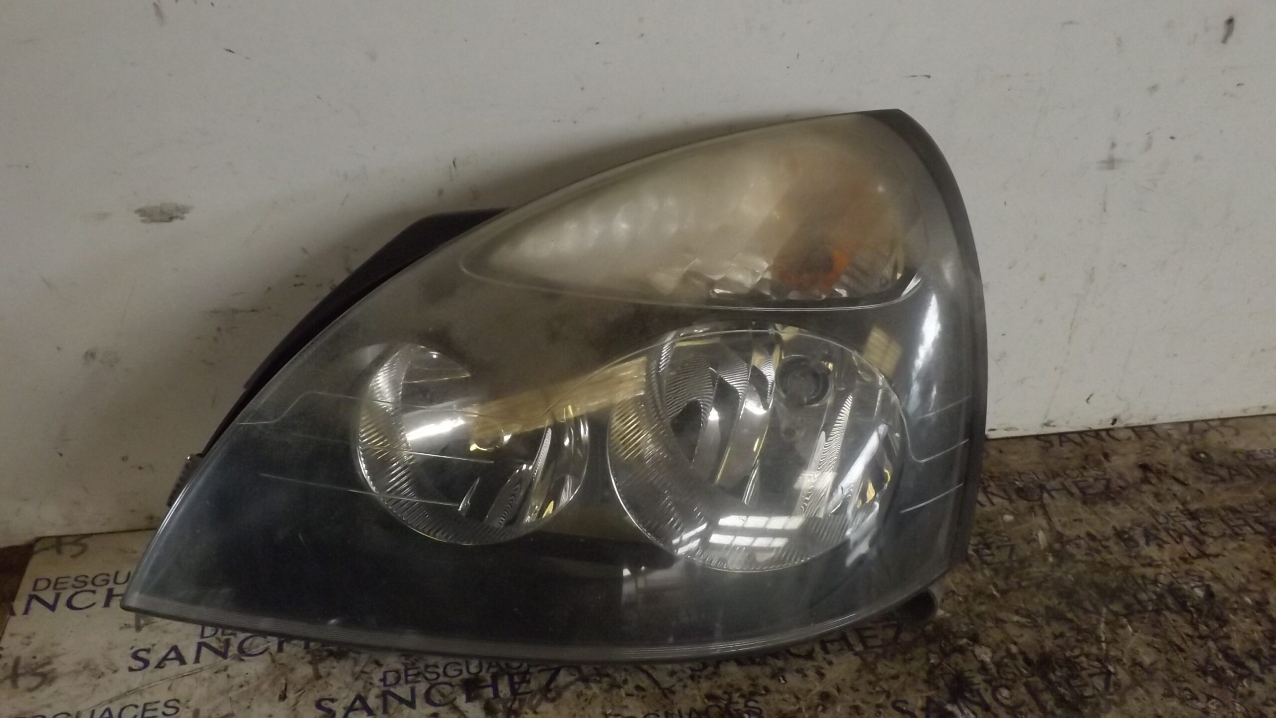 FARO IZQUIERDO RENAULT CLIO II FASE II (B/CB0) Luxe Privilege