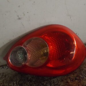 PILOTO TRASERO DERECHO TOYOTA AYGO (KGB/WNB) *