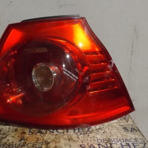 PILOTO TRASERO DERECHO VOLKSWAGEN GOLF V BERLINA (1K1) Highline Bluemotion