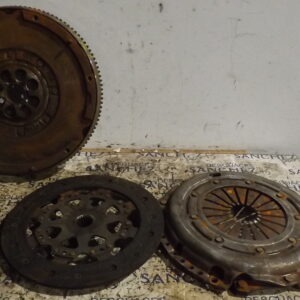 VOLANTE MOTOR FORD FOCUS BERLINA  (CAP) *