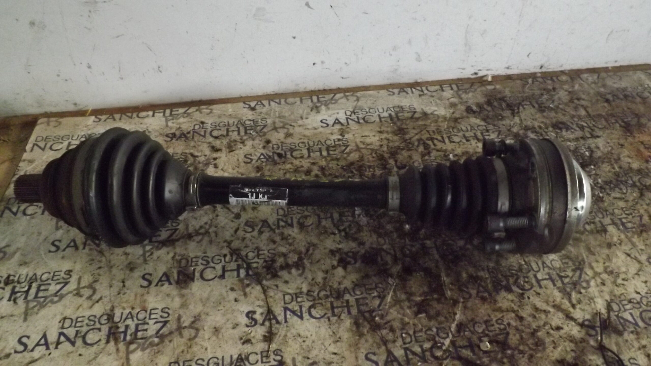 TRANSMISION DELANTERA IZQUIERDA SKODA OCTAVIA BERLINA (1Z3) *