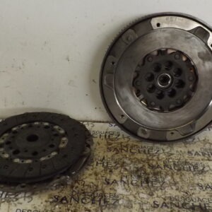 KIT EMBRAGUE BMW SERIE 3 BERLINA (E90) *