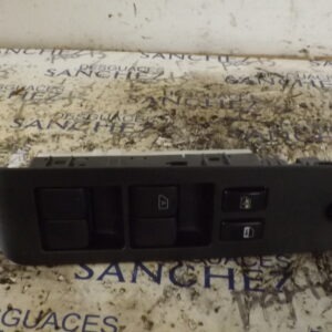 MANDO ELEVALUNAS DELANTERO IZQUIERDO NISSAN X-TRAIL (T31) *