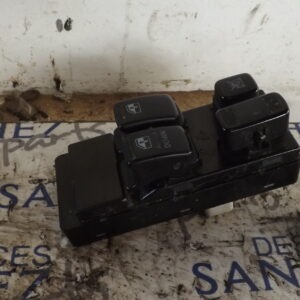 MANDO ELEVALUNAS DELANTERO IZQUIERDO KIA CARNIVAL *
