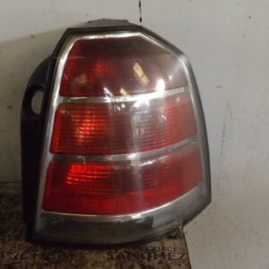 PILOTO TRASERO DERECHO OPEL ZAFIRA B *