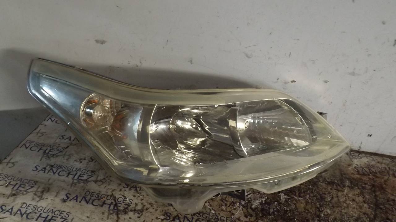 FARO DERECHO CITROEN C4 BERLINA *